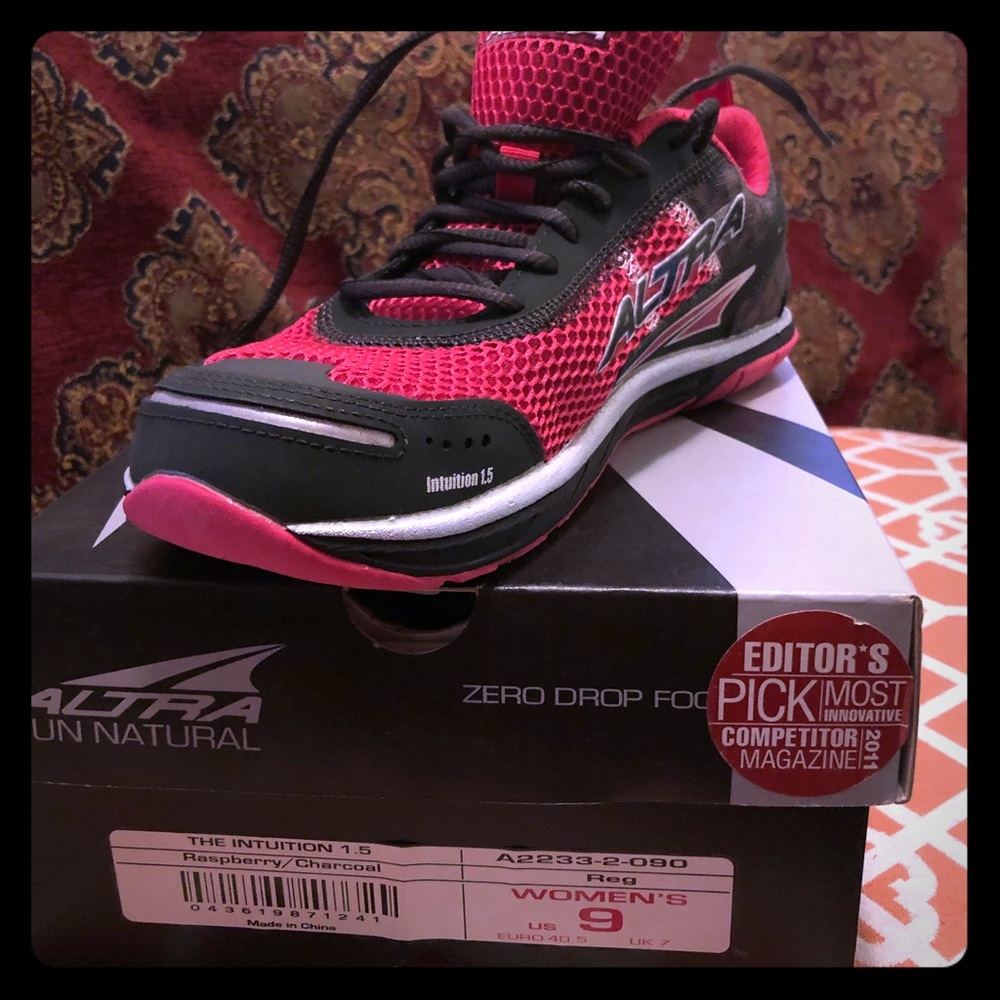 Altra Running shoes Intuition Zero drop